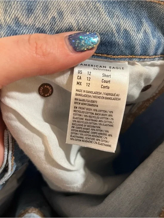 American Eagle Dreamy Drape Low Rise Flare Leg Jeans in Blue - Picture 14 of 14